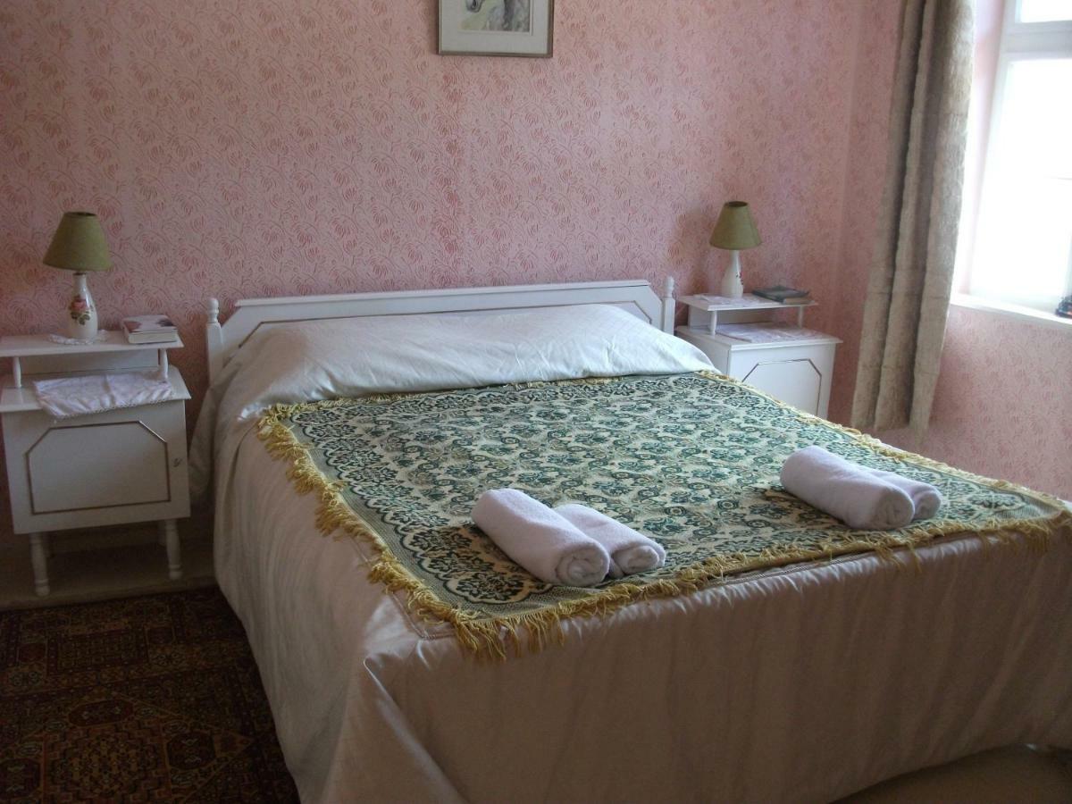 The Pink House Hotell Polkovnik Serafimovo Exteriör bild